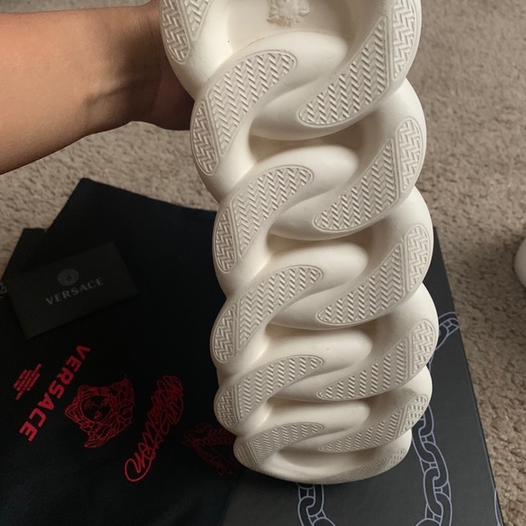 Versace Chain Reaction Sneakers - Picture 6 of 9